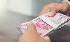 Remove withdrawal restrictions on basic savings bank deposit accounts for digital payments: Report￼