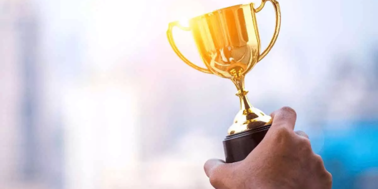 Best SHGs to get award in Hyderabad