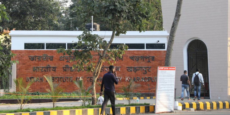 Amid layoffs, American tech giants recruit less from IITs in 2022-23 placement season