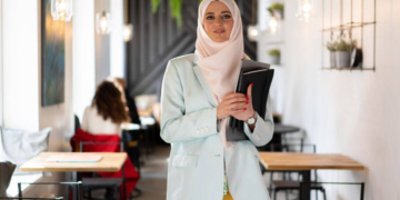 AISHE 2020-21: Enrolment of Muslim students for higher education decreases to 4.6%