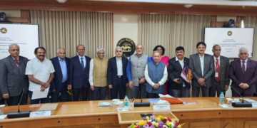 RBI Governor meets UCB leaders; brainstorms on sector’s growth