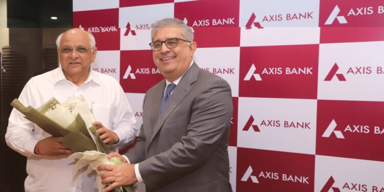 Gujarat CM inaugurates 5000th branch of Axis Bank in Ahmedabad