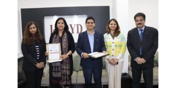 Lloyd Business School partners with Smartbridge Trading Solutions to bridge academia and industry