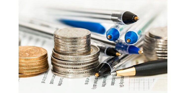 Gayatri Bank reports 24.69 per cent surge in business for FY25