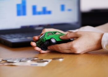 Credifin debuts in Gujarat to expand its EV financing footprint