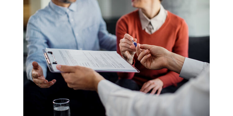 AU SFB ties up with SBI Life Insurance to expand insurance access across India